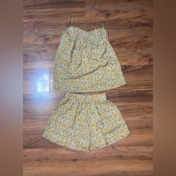 PAJAMAS - Picture 3 of 3